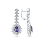 14K Beyaz Altın Tanzanit ve Pırlanta Sarkıt Küpe – Güneş Çiçeği (Sunburst) Tasarımı
